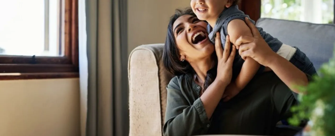 hero-seguro-vida-universal.gsimg_.800